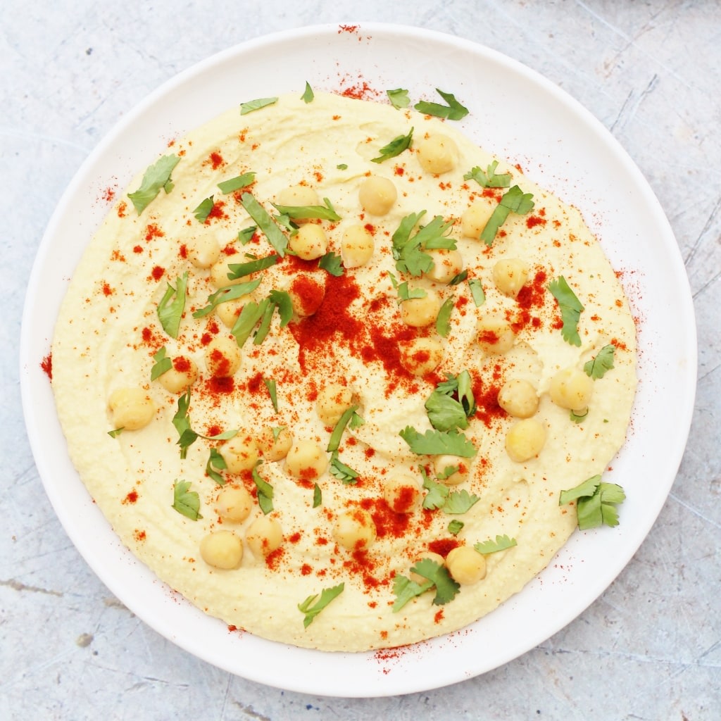 easypeasyfoodie's tweet image. Find out how I finally discovered the secret to perfect homemade hummus – it's so much better than the hummus you get in the shops! 

RECIPE =&amp;gt; bit.ly/2oNiSVz

#hummus #houmous #chickpeas #tahini #vegetarian #vegan @FroothieUK