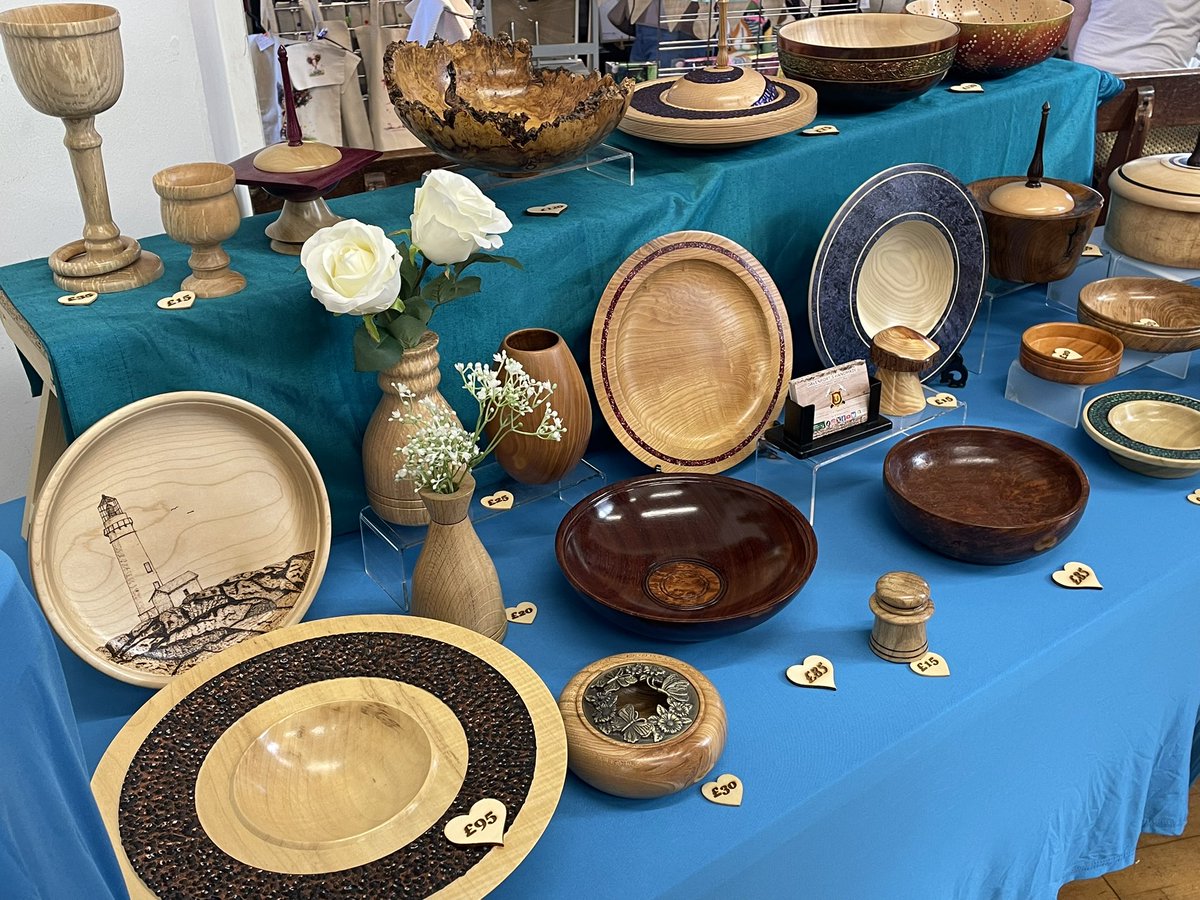 WoodturnersWife's tweet image. It’s been a quiet day today, but it’s allowed us an opportunity to add some new products to the website 🤩

All handmade with love &amp;amp; care in our home workshop

davenportshandmade.co.uk

#SBS #bespoke #homedecor