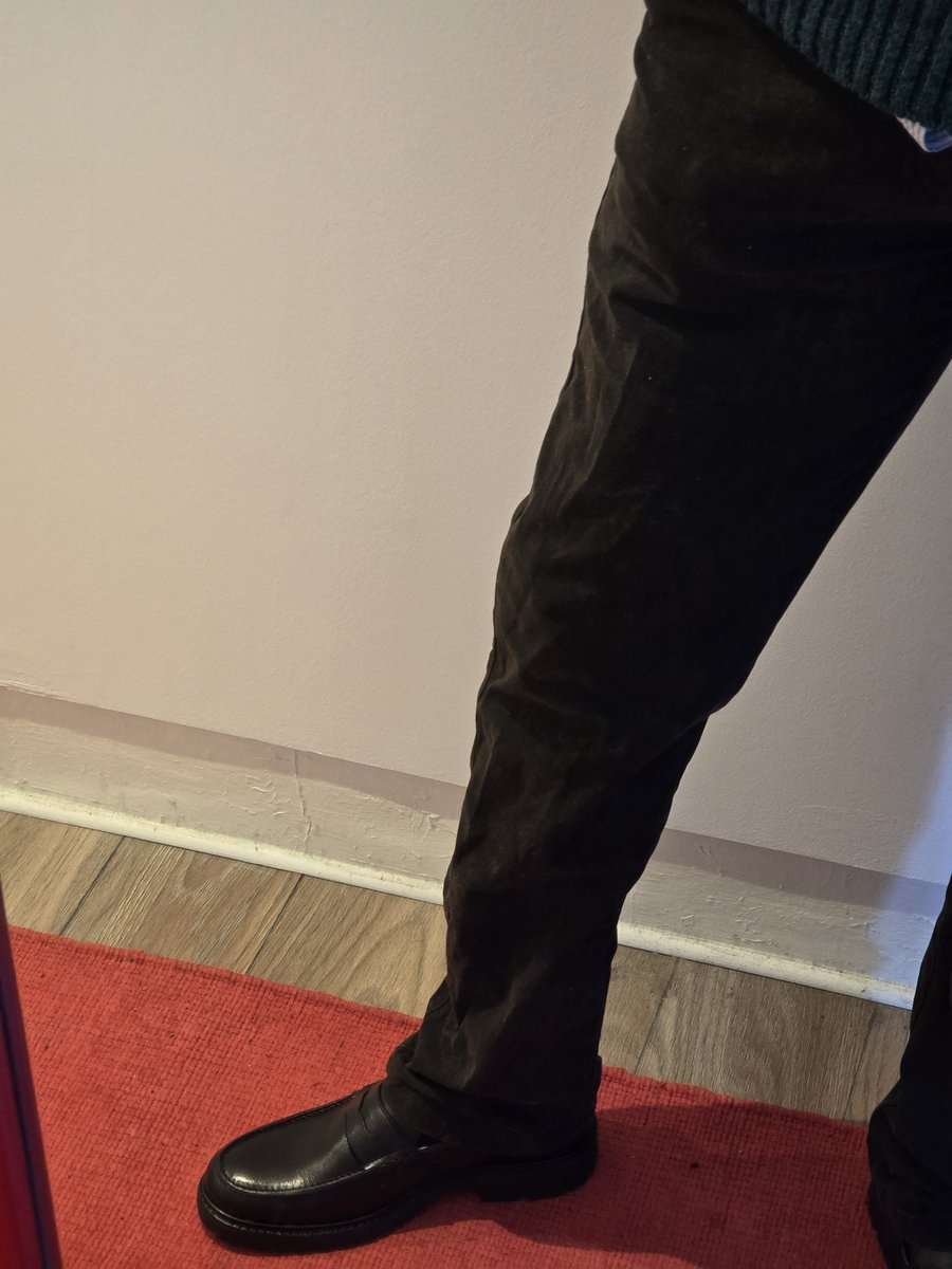 Война tweet media