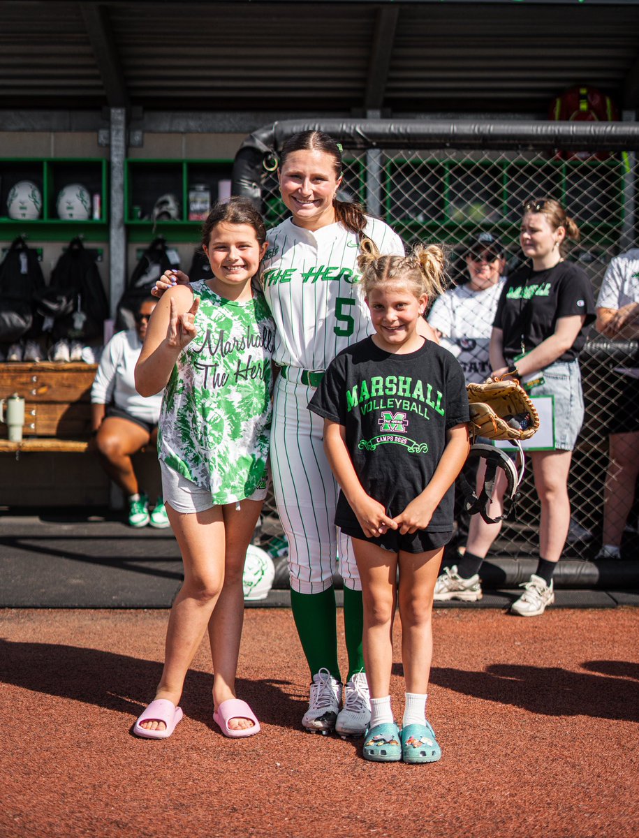 Marshall Softball tweet media