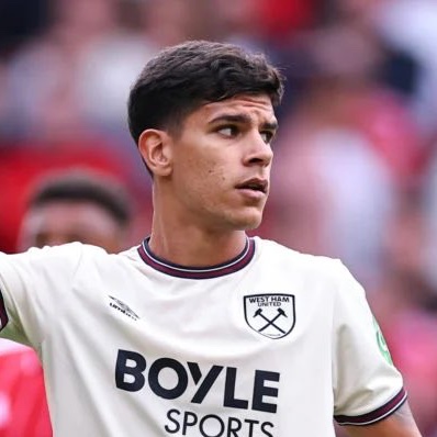 StretfordEndx's tweet photo. 🚨 Mateus Fernandes is understood to be open to a move to both Manchester United and Liverpool

The 21-year-old midfielder is highly regarded internally by both clubs. Scouts from multiple teams have been in attendance at his recent matches. [@JSTransferTime] #mufc https://t.co/eJPhVEjM2j