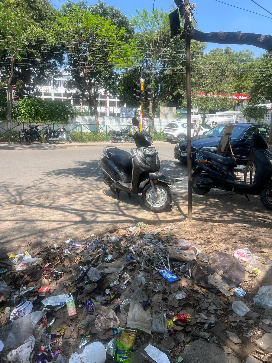 Vatrukh Foundation tweet media