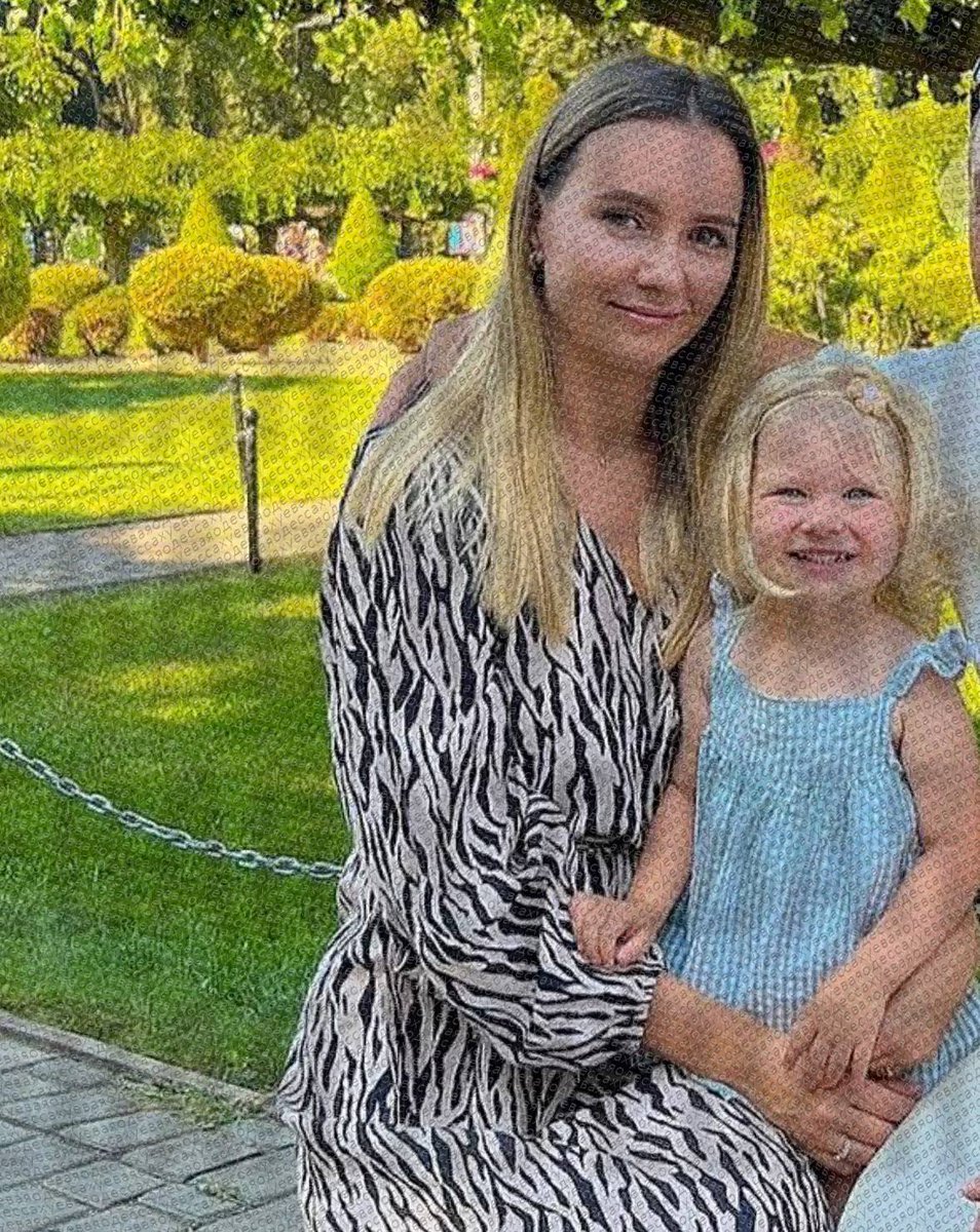 Jurisu's tweet photo. krievi šodien Odesā noslepkavoja šo māti un viņas mazo meitiņu. ✝️ 🛐
VISI krievi ir atbildīgi un vainīgi‼️ Tā ir krievu kultūra‼️
#rusifikācija #RunāLatviski #AtkrieviskoLatviju #krievholisms #NesatiekamiesČehovā #BērnuSlepkavas https://t.co/nbrx3BxyBU