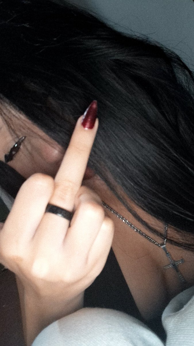 catarinax tweet media