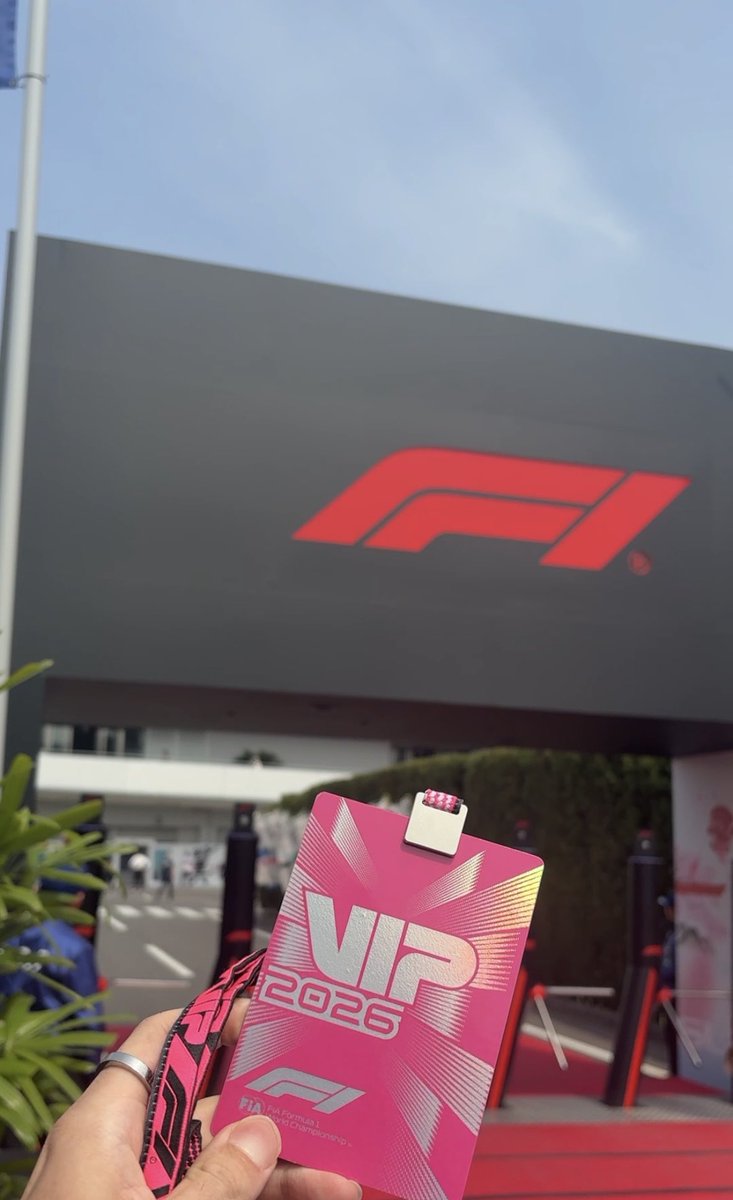 _heart_blade_'s tweet photo. F1とても良かった
来年も観に行きます https://t.co/xfAfiBwWW4