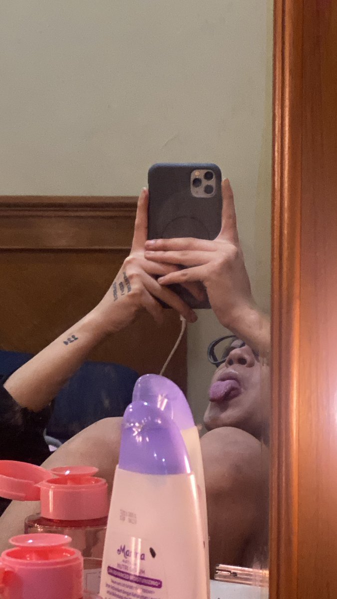 strowberrykek tweet media