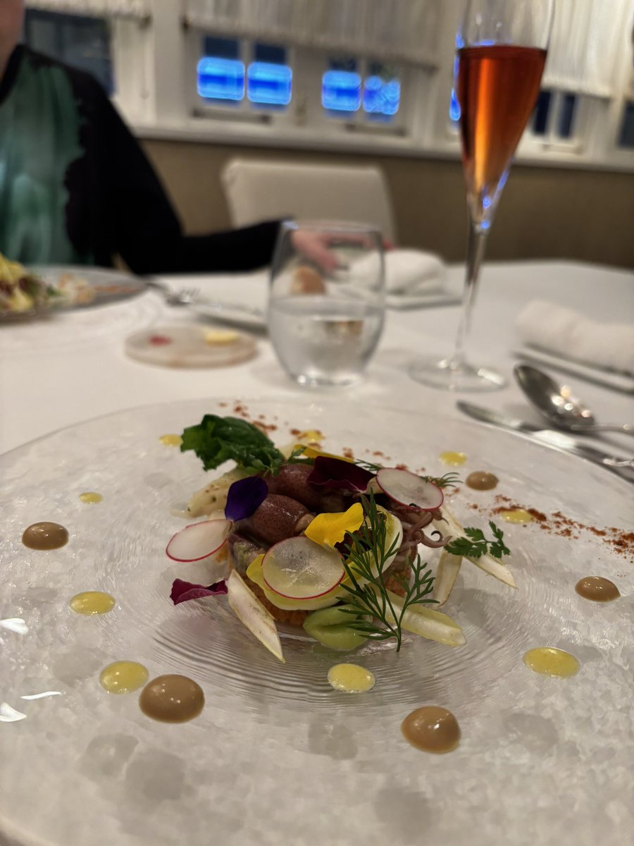 一条もんこ tweet media