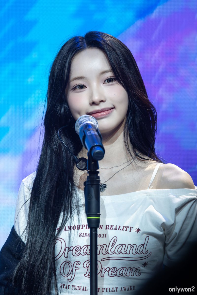 onlywon2_'s tweet photo. 260405 Girl groove 3p

#원이 #리센느 #WONI #RESCENE https://t.co/2oiUDIOD3j