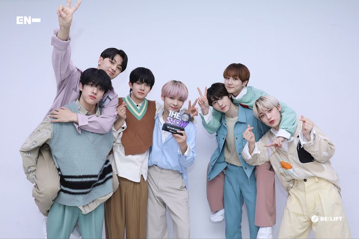 enlan34's tweet photo. @seungmin_sigma @sevenil1even @jeywonniepoca @_wonihrteus #BELIFT_Treat_ENHYPEN_Fairly
#BOYCOTT_BELIFTLab_HYBE https://t.co/jKt3RsYuvB