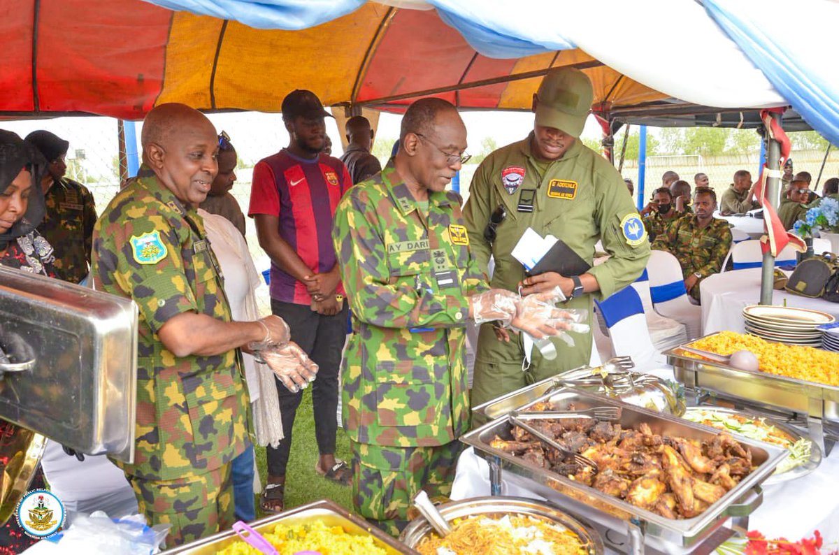 TheNationNews's tweet photo. PHOTOS: CAS boosts troops’ morale at Easter luncheon in Katsina

The Chief of the Air Staff, Air Marshal Sunday Kelvin Aneke, has reaffirmed the Nigerian Air Force’s commitment to personnel welfare, operational excellence, and mission success during an Easter celebration with frontline troops in Katsina State.

Represented by the Chief of Training, Headquarters NAF, Air Vice Marshal AY Dari, the CAS commended officers, airmen, and airwomen deployed under Operation FANSAN YAMMA Sector 2 for their bravery, resilience, and sacrifices in ongoing counter-terrorism operations. 
----
Continue reading in the comment section