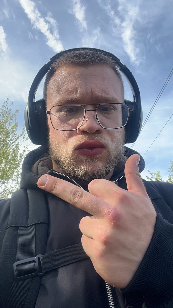 RoidedTeenGod tweet media