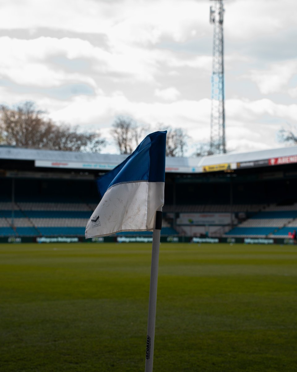 DeGraafschap's tweet photo. Klaar voor!

Nog een ruim uur tot de aftrap ⏳

#graaz https://t.co/itU0wl7DOc