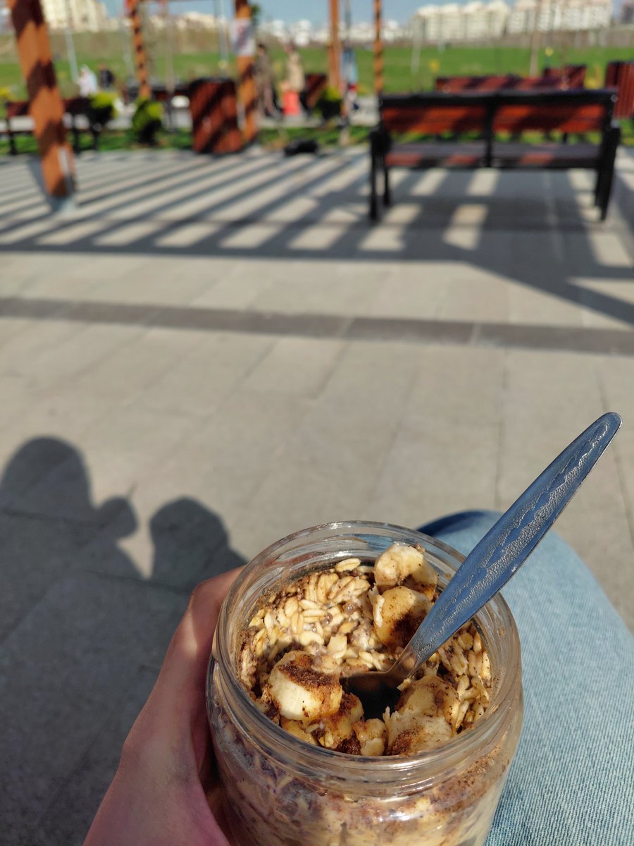 chiron⋆ tweet media