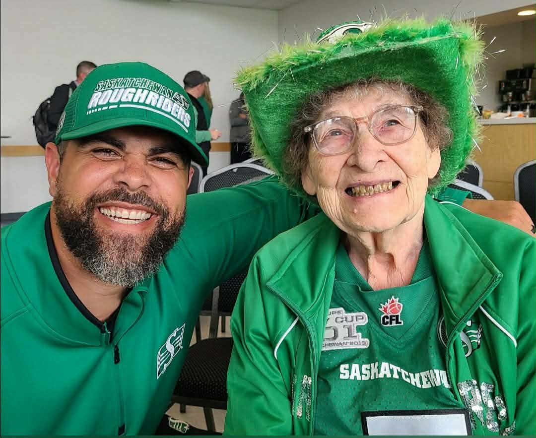 Rider fan tweet media