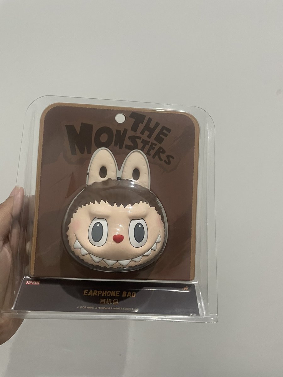 useumxkkot's tweet photo. Wts any care taker?? Tawar aja aku jual harga under official tapi jangan sadis2 #wts #zonauang #popmart #labubu #crybaby https://t.co/8fwniURCGa