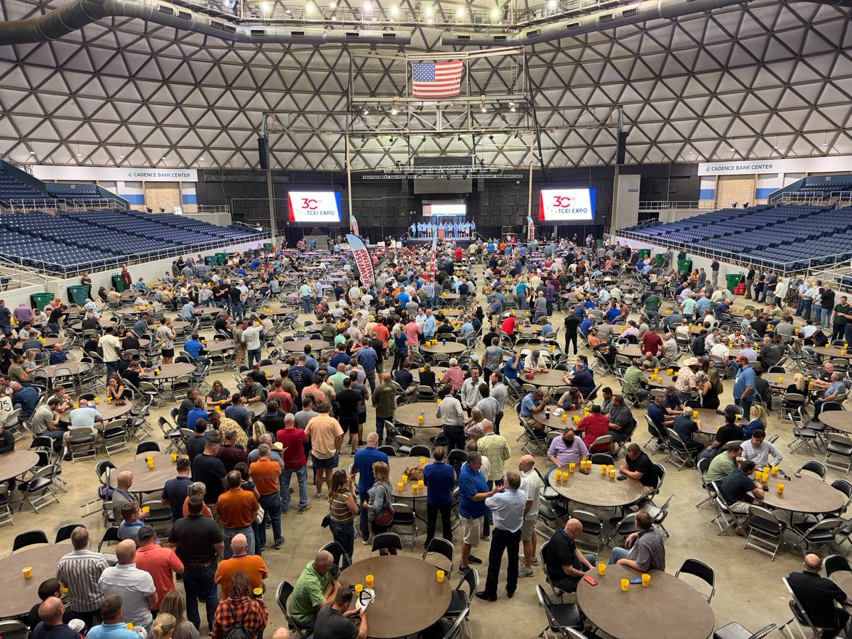 PTR Premier Truck Rental tweet media