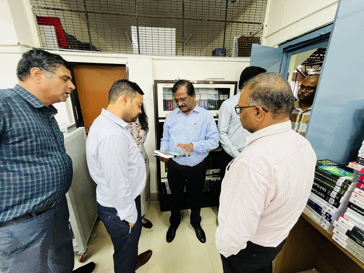 clmanitb's tweet photo. The @clmanitb is happy to host the government officials of different departments from Madhya Pradesh. The visit was quiet warm and had a fruitful discussion over setting up the e-library in all the state government industrial training institutions.

#ITI #MadhyaPradesh #elibrary https://t.co/BibLI0CddL