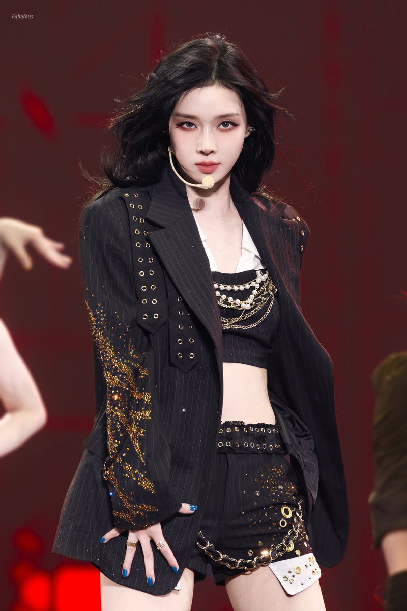 Fabulous tweet media