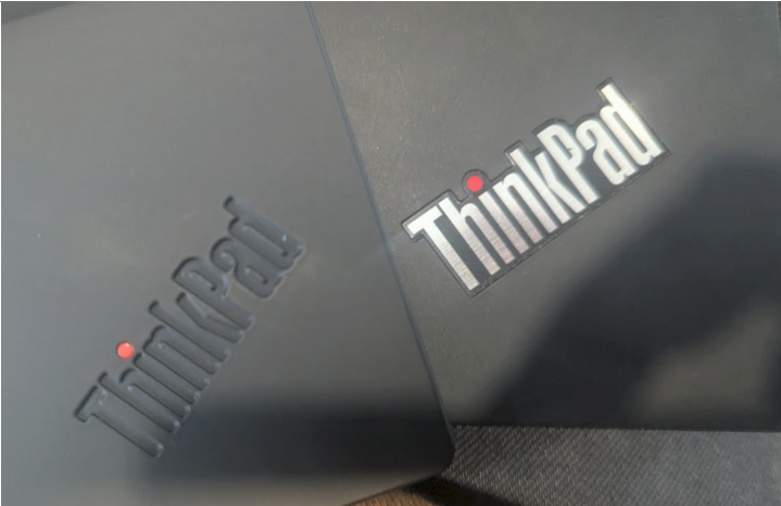 bitswift_tech's tweet photo. Loving how the new Thinkpad logo engraved into the case doubles as a finger grip.   Smart Thinking @Lenovo https://t.co/BsBlDzADOl