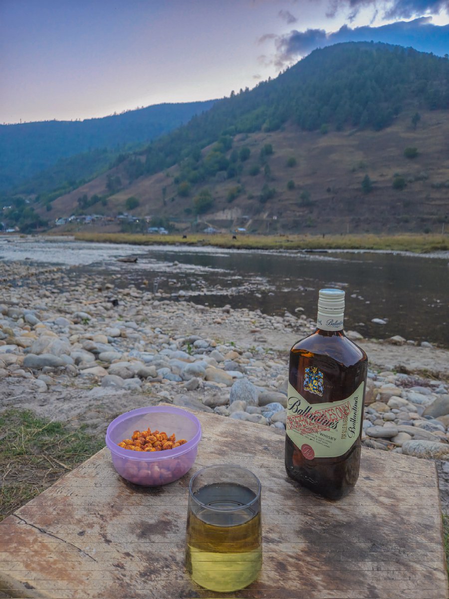 CatchMeAbhiOrb's tweet image. My View at 1700 hrs today!!!
What your Monday View?

DM for Location ❤️

#Gref #BorderRoadsOrganization #Sangti #evening #Abhika #RoadTrip