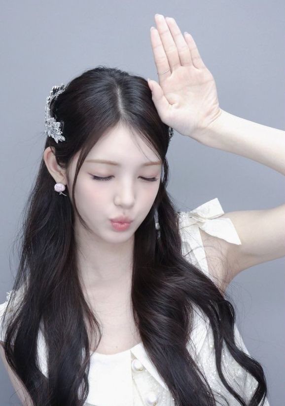 rima ୨୧ tweet media