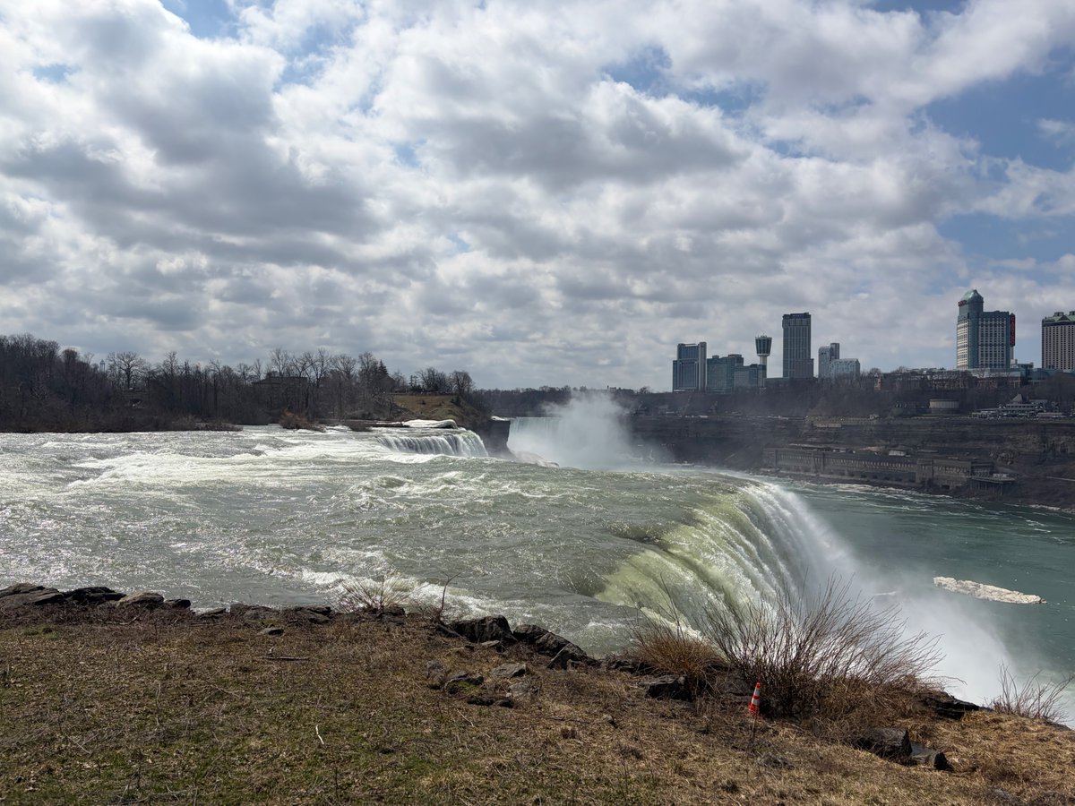 maidofthemist's tweet photo. 𝐎𝐩𝐞𝐧𝐢𝐧𝐠 𝐃𝐚𝐲 is almost here. You won’t want to miss it.
The iconic Maid of the Mist returns soon for the 2026 season. Expect something unforgettable, delivering the raw force of Niagara Falls every moment, every guest, every day.

Stay tuned for updates. Don't miss it! https://t.co/xcSw5Yyn6r