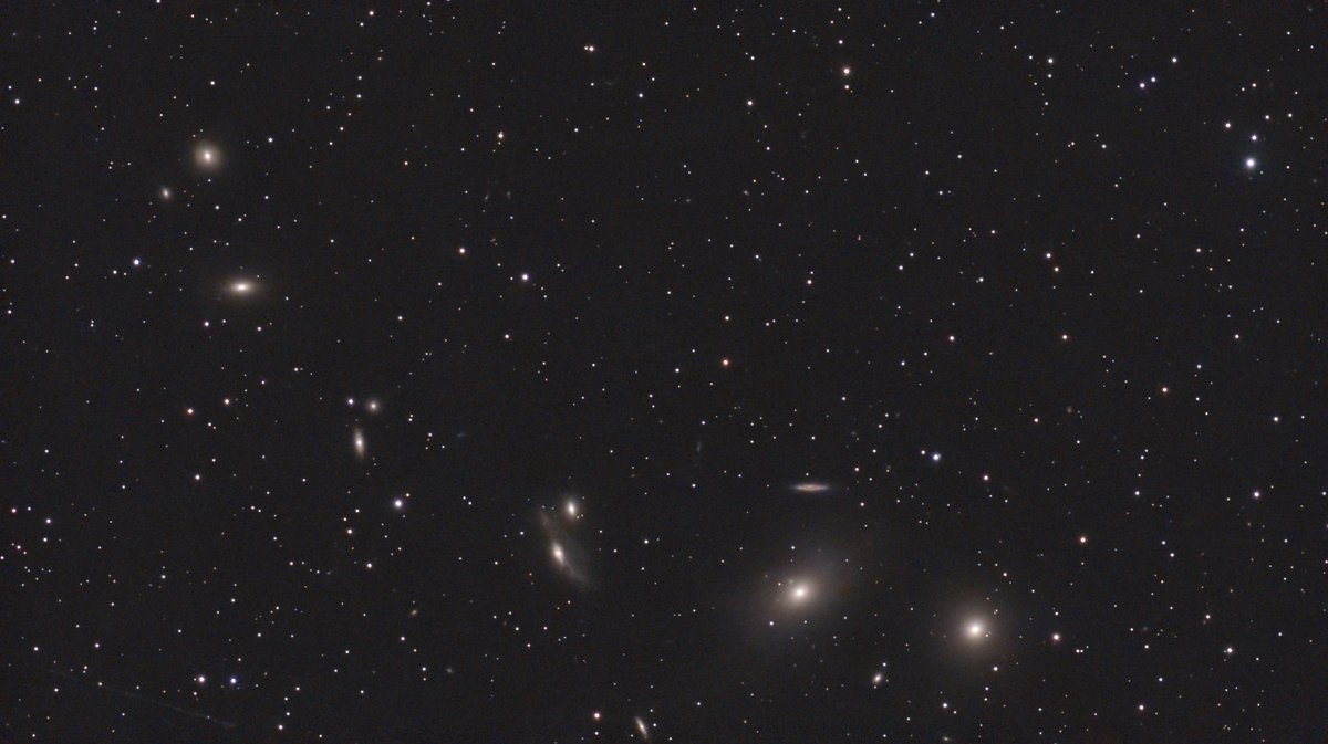 susan_snowy's tweet photo. A few more images taken with the Dwarf Mini smart telescope 😍 #WhirlpoolGalaxy #PinwheelGalaxy #MarkariansChain https://t.co/3s7fwSXulo