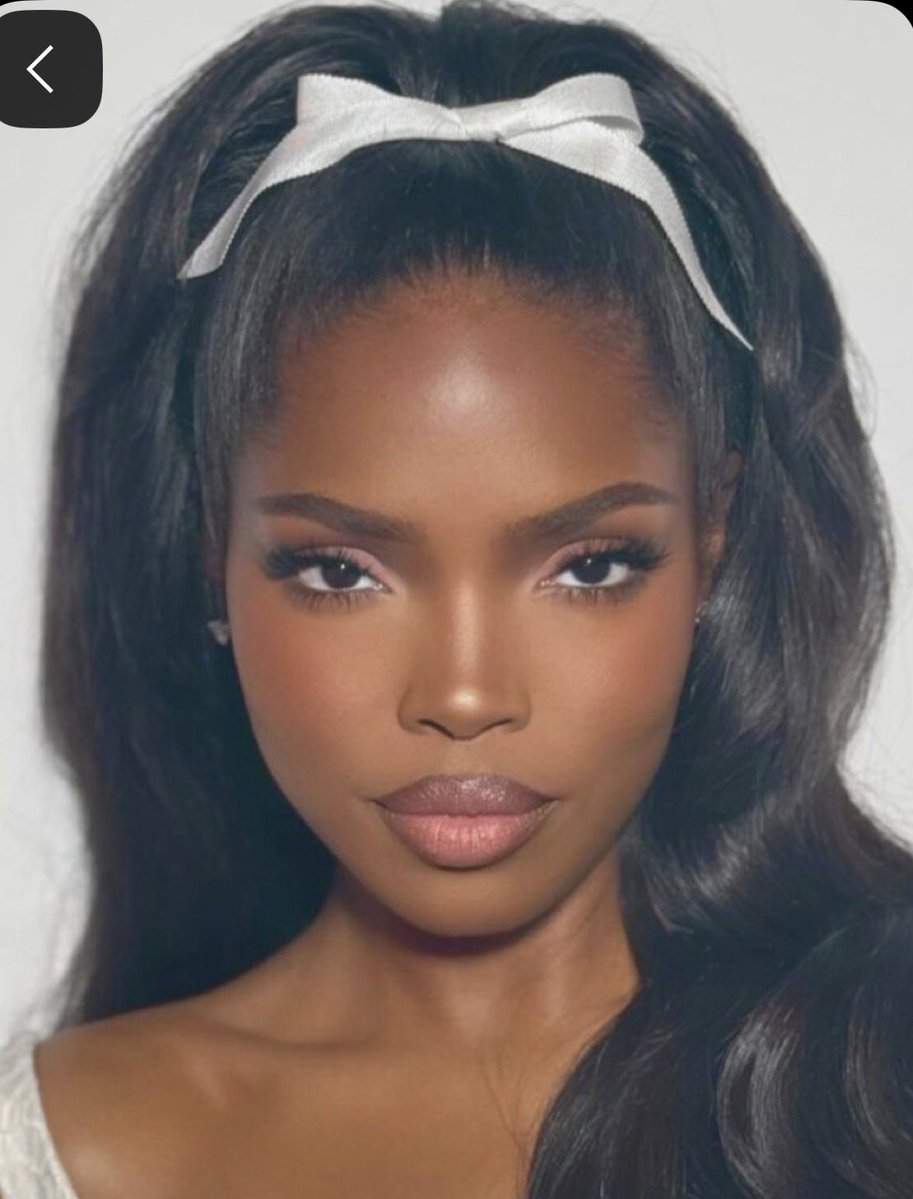 𝓑𝓻𝓮♥𝓢𝔂𝓶𝓸𝓷𝓮 tweet media