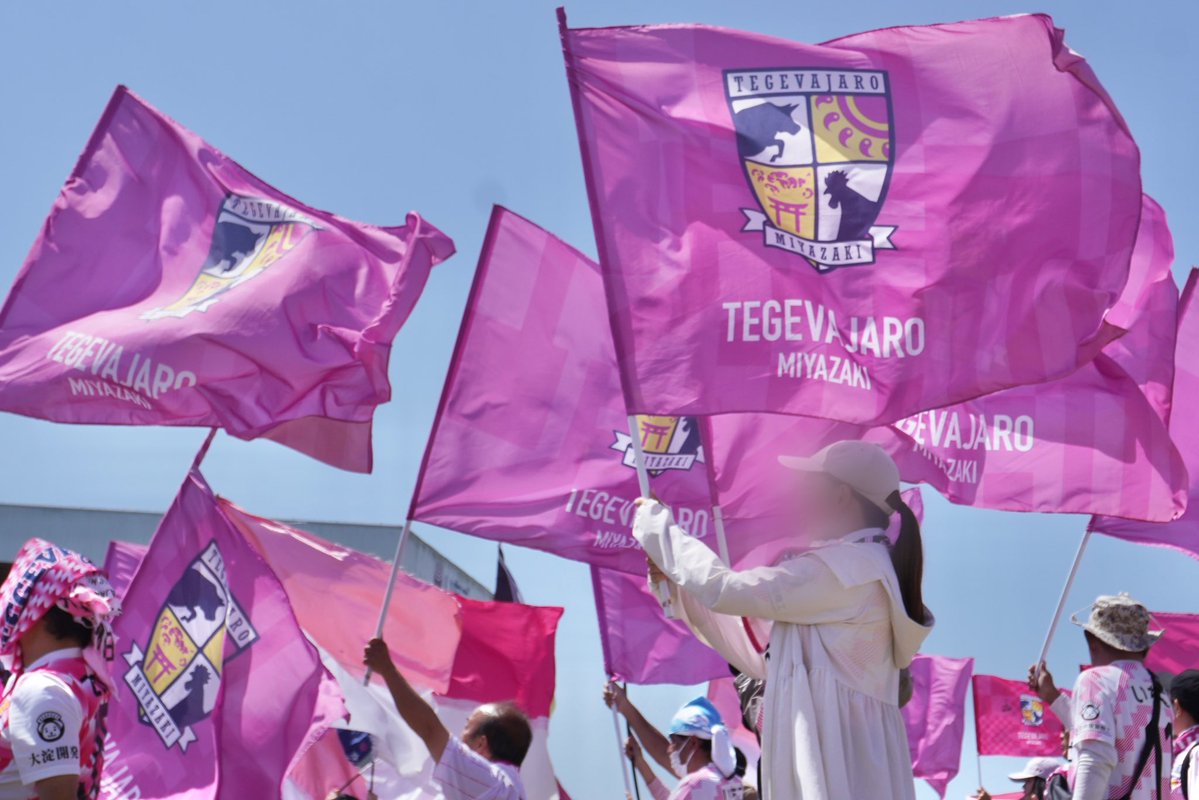 テゲバカ tweet media