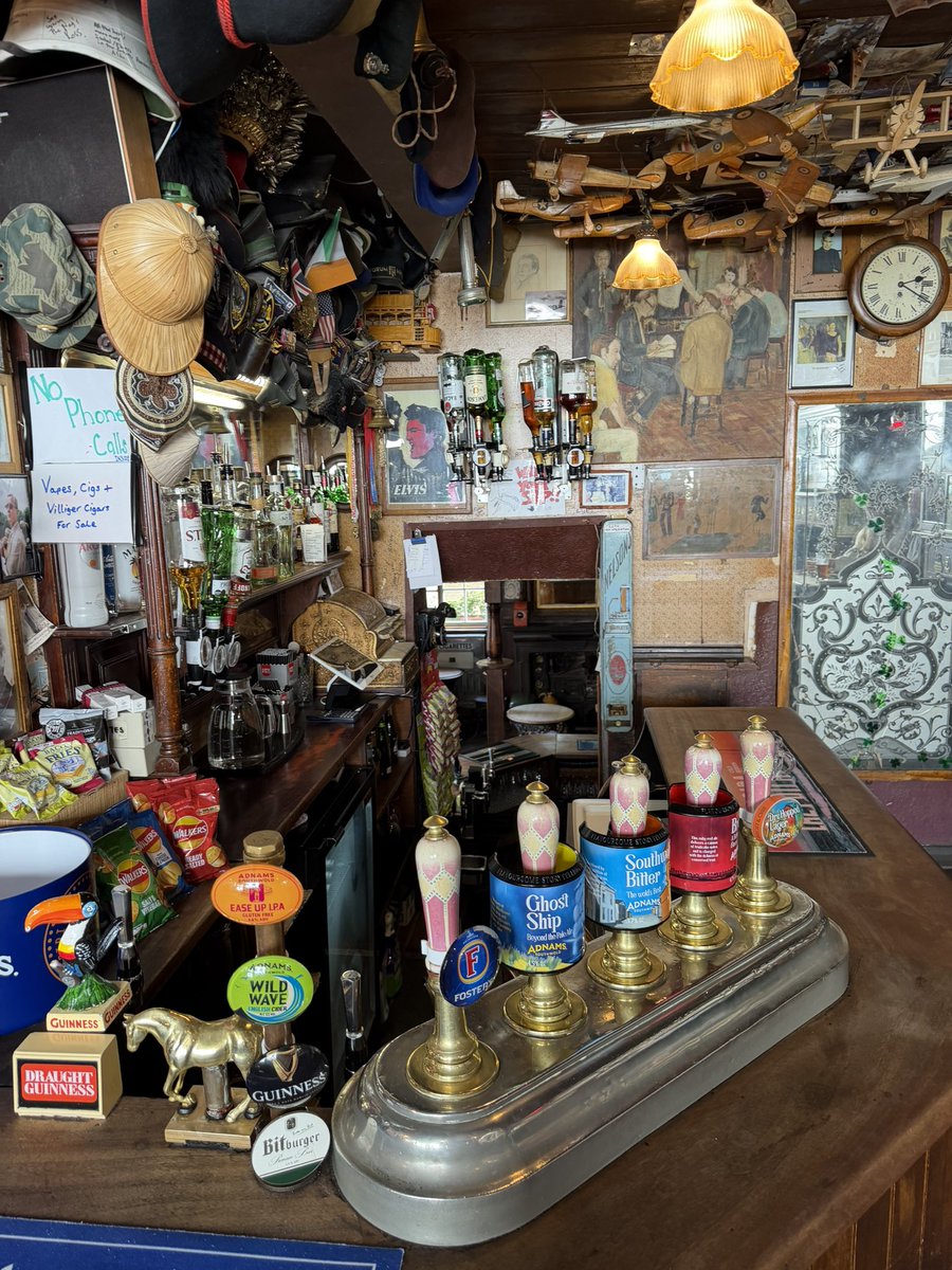 Alastair Hilton tweet media