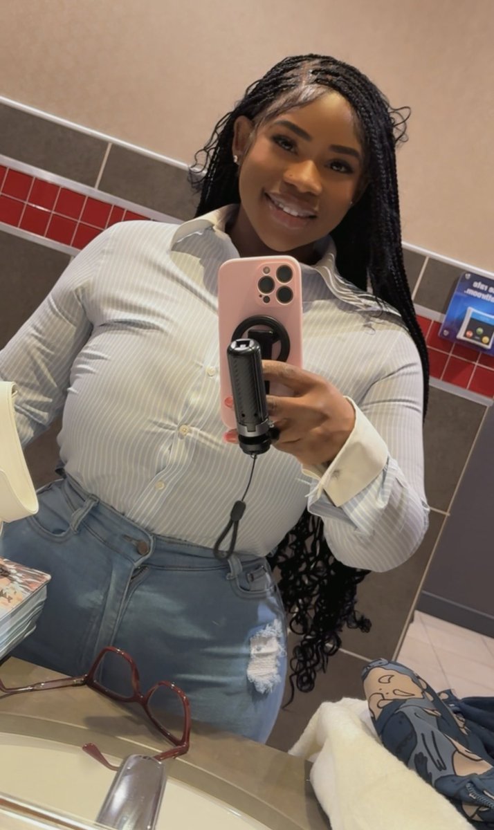 Neek💕 tweet media