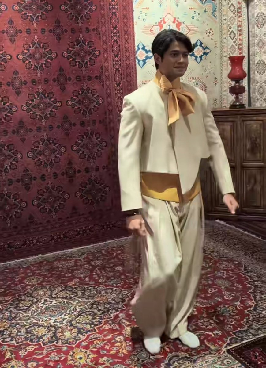 orenjiiiyo's tweet image. R U READYYY? 😭😭 semoga lancar yaaa abang, om papi, tante mami, tante mama 💋😚