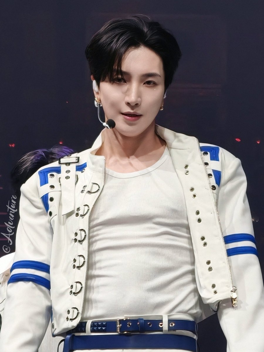 Adventure tweet media