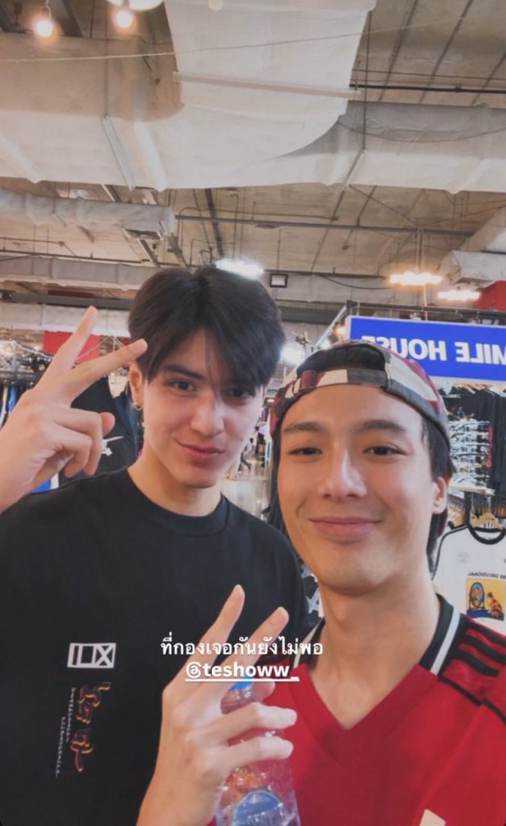 𝘗𝘪𝘯𝘬 𝘎𝘭𝘢𝘮 𝘋𝘰𝘭𝘭 ⋆ tweet media