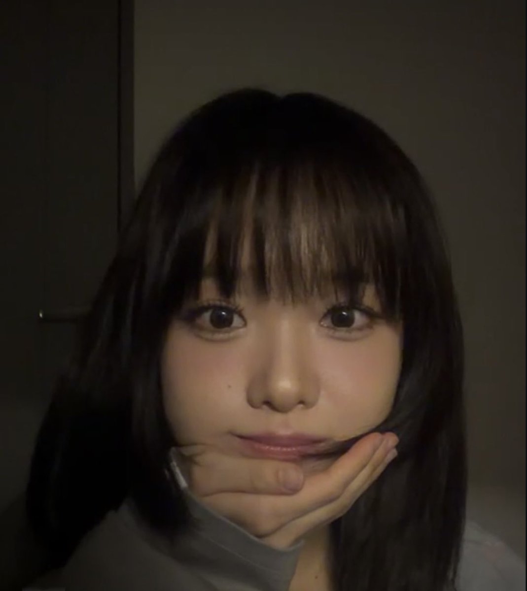 소행성B1111 tweet media