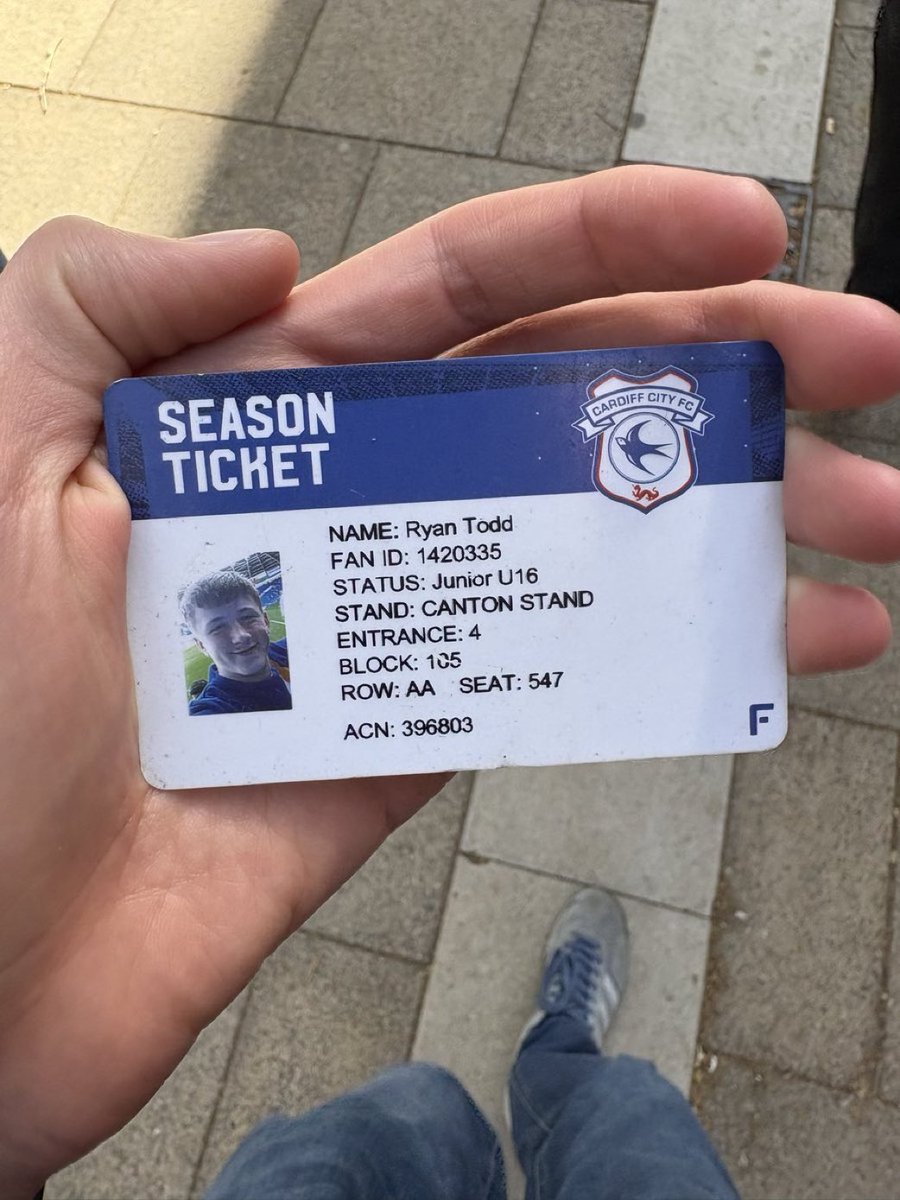 LeagueOne25's tweet image. A Cardiff City supporter has lost his season ticket in Peterborough today

Let’s get it back to him 🙏 

#CardiffCity #CityAsOne #pufc