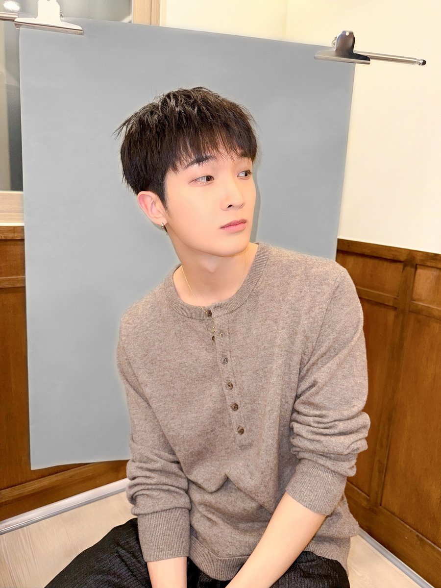 [🎂] HAPPY SUMIN DAY

Behind 🐰🐭📁🩶 Photo

#xikers #싸이커스 #수민 #SUMIN