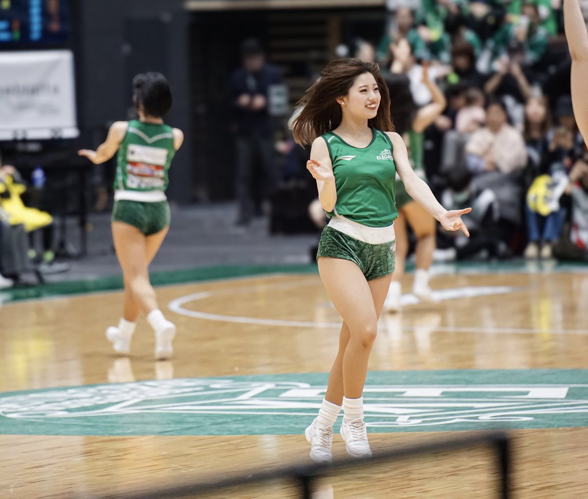 Cheki_wild's tweet image. GAME1はエンド雛壇からでしたがそれでもこんなに素敵な笑顔とパフォーマンスを見れました。
エレガンス優勝です✨✨
いつもはあまりやらない横撮りも楽しかったです。
#横浜エクセレンス 
#Elegance