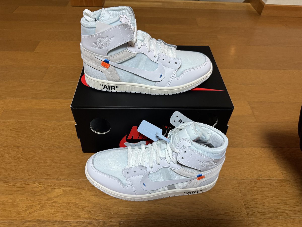 OBNTma's tweet photo. 最近スニーカーの引きが上がりましたー！
支払いヤバいけど、いい！ https://t.co/wIKWPXwSDt