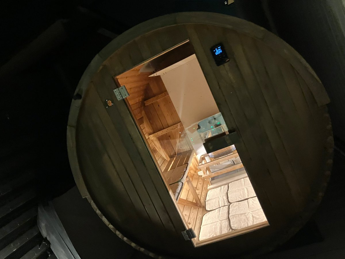 元🦦板橋区同好会 tweet media