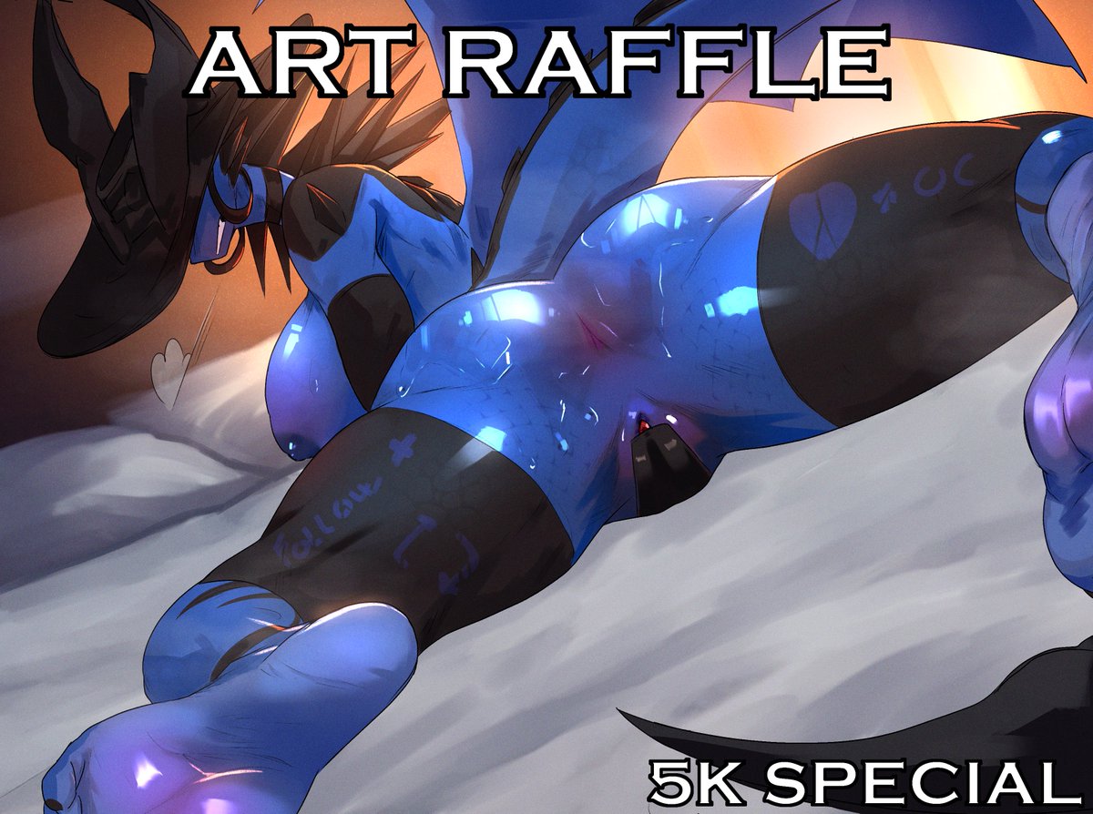 5K Followers!! Thank you so much for all your support!!

We're going to hold a raffle for all of you, and the winner will receive a free illustration of their char!!

To participate:

* Follow 
* Retweet
* Favorite
* Share your OC here, in comments!

Special bonuses

* Being a