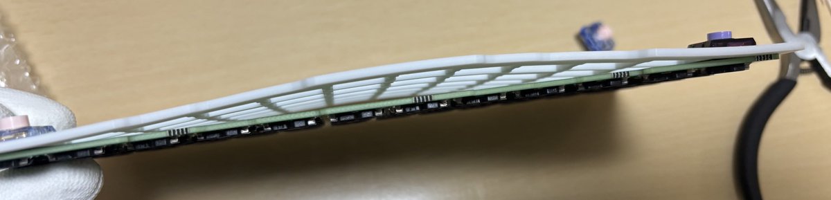 PTclown's tweet image. #JLC3DP #JLCPCB  #JLC キーボード販売をしなかった理由がこちら。
 寸法が合わなすぎる。