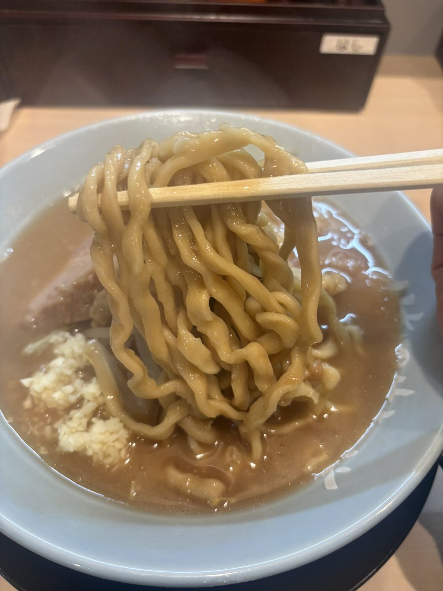 飛白（アルコールの奴隷） tweet media