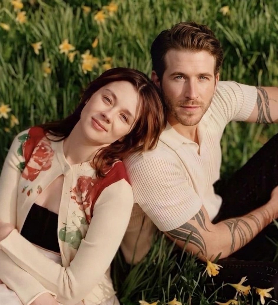 in my philoise era 💌 tweet media