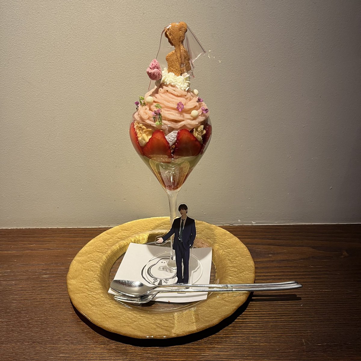 ゆかり tweet media