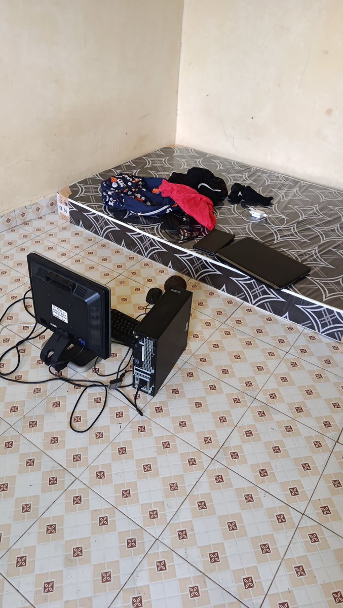 Sir Limo tweet media