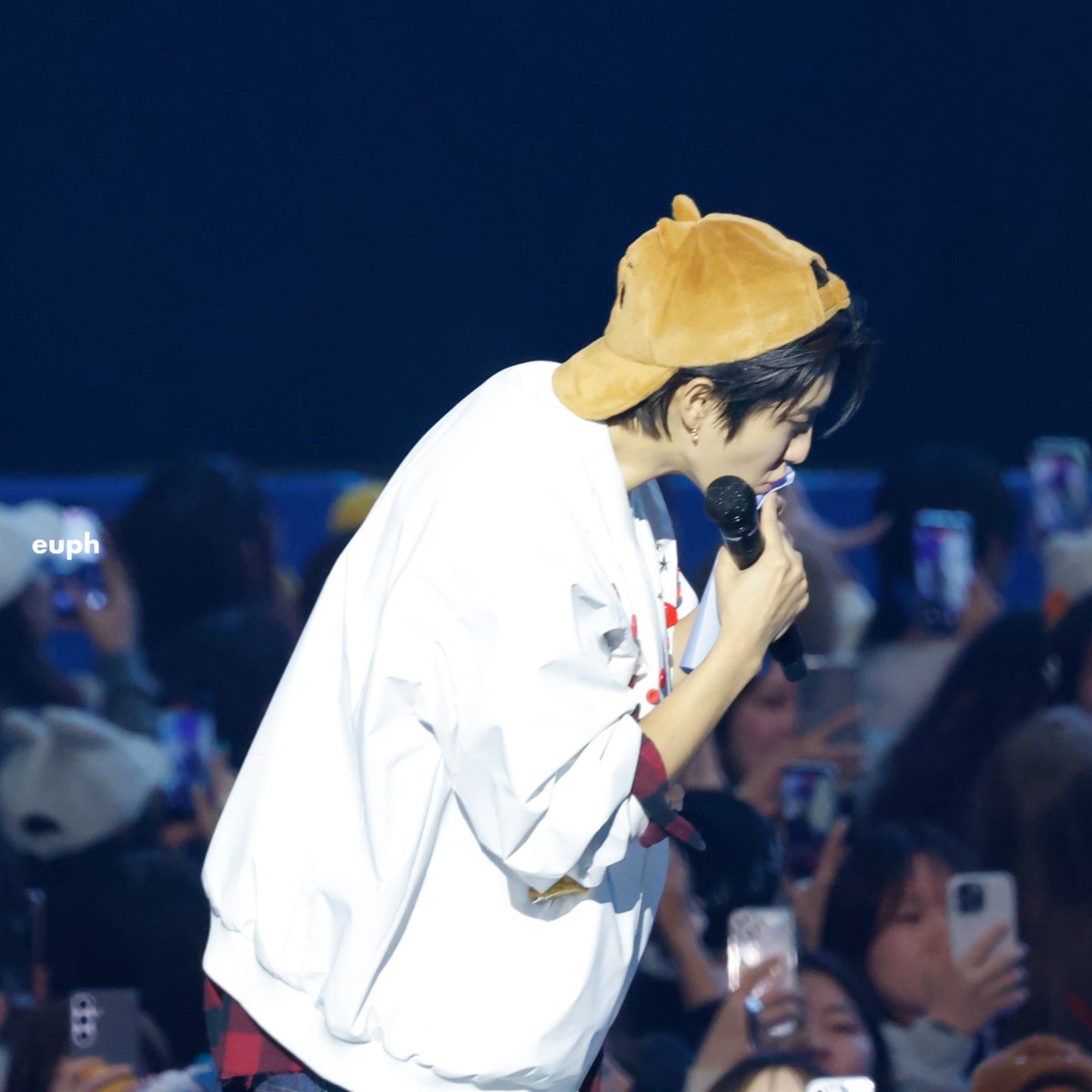 🛸🐹 tweet media