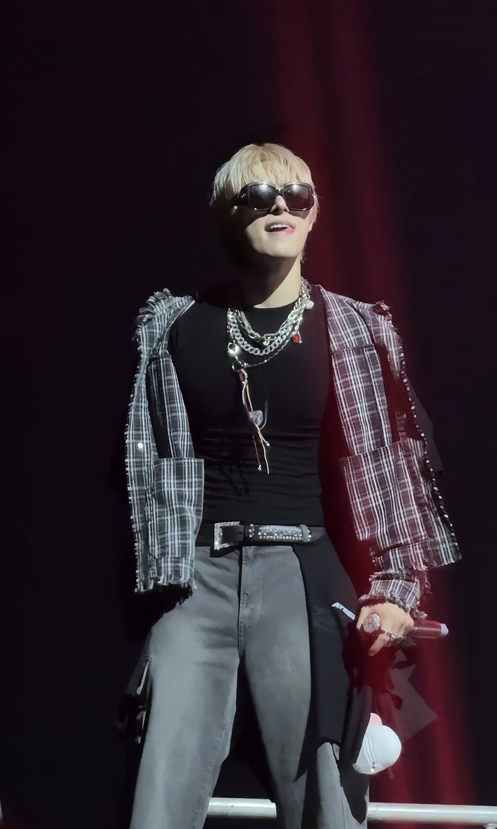 pear.🍐 tweet media