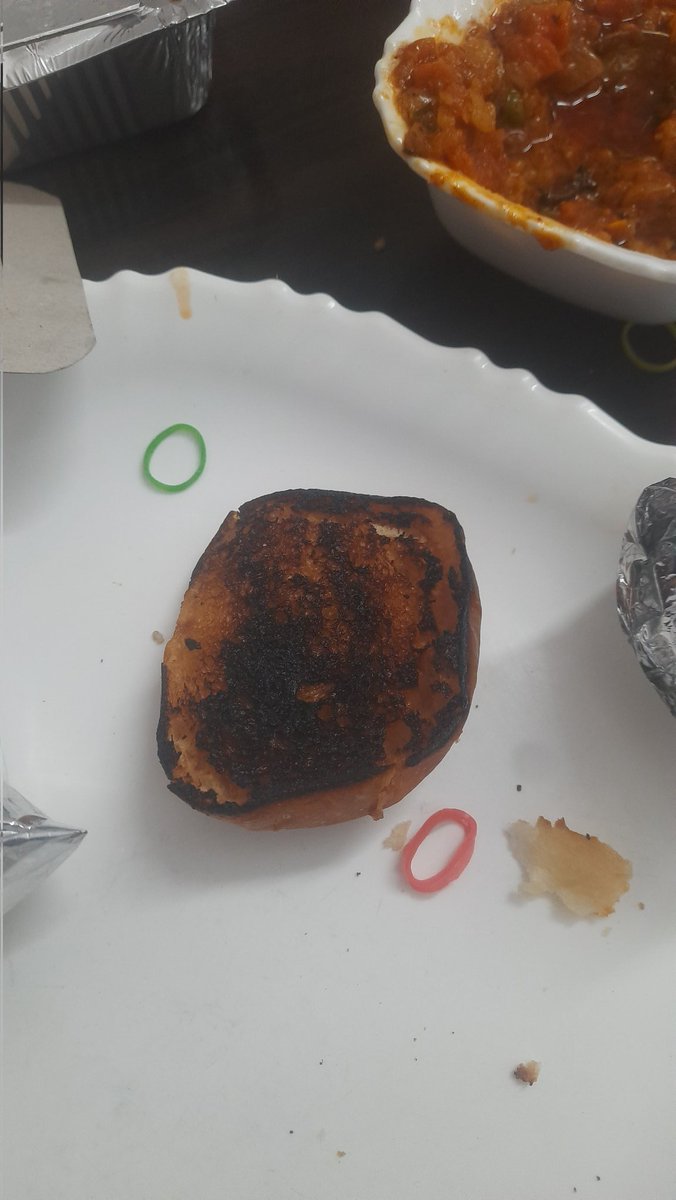 nik6798's tweet photo. @SwiggyCares @Swiggy @Swiggy @SwiggyCares Sharing all images as requested.
Multiple issues — burnt bun, uneven &amp; oily paratha, soggy wrap, and poor quality rice. Overall packaging and food quality was very bad.
This is clearly not fit for consumption.
Order ID: 234186191072604 https://t.co/5zf3bqzpUg