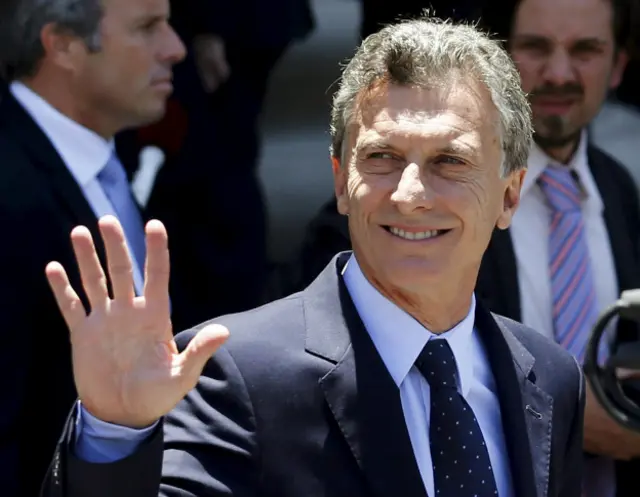 ame2246's tweet photo. Cada día que pasa y ante la realidad del País más extraño a mi querido Presidente @mauriciomacri https://t.co/CGZnzANmGg